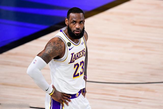 奇才逆转黄蜂终结16连败 鹈鹕力克76人3连胜